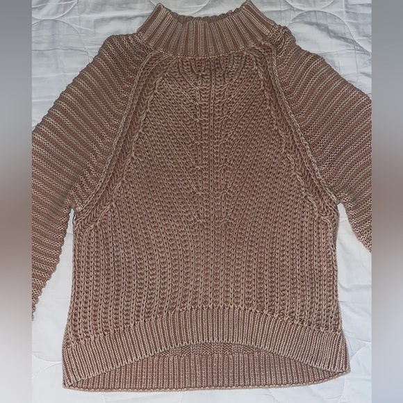 Free people sweetheart sweater 🖤 - Picture 2 of 5